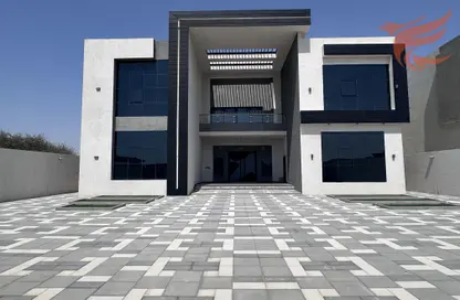 Duplex - 7 Bedrooms - 7+ Bathrooms for sale in Seih Al Ghubb - Ras Al Khaimah