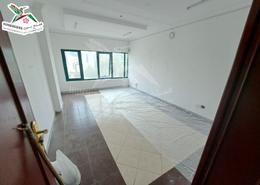 Office Space - 2 bathrooms for rent in Hai Al Murabbaa - Central District - Al Ain