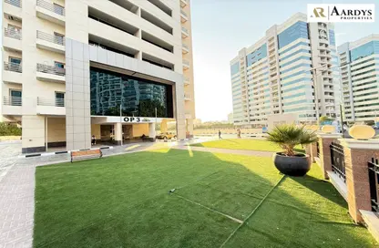 Apartment - 1 Bedroom - 2 Bathrooms for rent in Olympic Park 3 - Olympic Park Towers - Dubai Sports City - Dubai