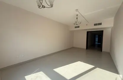 Apartment - 1 Bedroom - 2 Bathrooms for rent in Qasimia 10 building - Al Mahatta - Al Qasimia - Sharjah