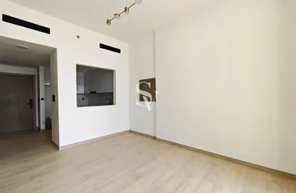 Apartment - 1 Bedroom - 2 Bathrooms for rent in Binghatti LUNA - Jumeirah Village Circle - Dubai