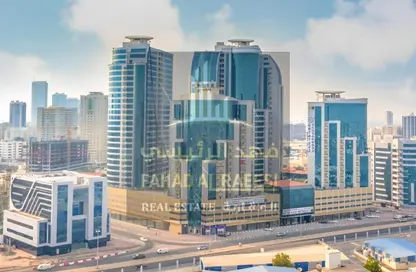 شقة - غرفة نوم - 2 حمامات للبيع في أورينت تاور 1 - أورينت تاور - البستان - عجمان