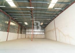 Warehouse - 1 bathroom for rent in Phase 1 - Dubai Investment Park - Dubai