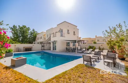 Villa - 2 Bedrooms - 2 Bathrooms for rent in Springs 14 - The Springs - Dubai