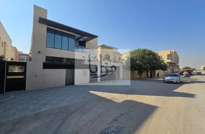Villa - 5 Bedrooms - 6 Bathrooms for sale in Al Rawda 1 - Al Rawda - Ajman
