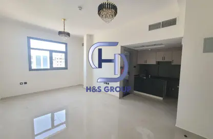 Apartment - Studio - 1 Bathroom for rent in AlFalah - Muwaileh Commercial - Sharjah
