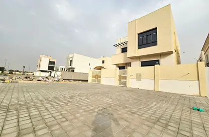 فيلا - 5 غرف نوم - 7 حمامات للبيع في الحليو 2 - الحليو - عجمان