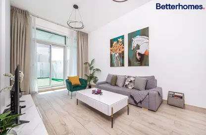 Living Room image for: Apartment - 1 Bedroom - 2 Bathrooms for sale in Studio One - Dubai Marina - Dubai, Image 1