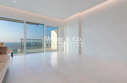 Empty Room image for: Apartment - 2 Bedrooms - 3 Bathrooms for rent in 1 JBR - Jumeirah Beach Residence - Dubai, Image 1