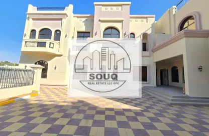 Townhouse - 4 Bedrooms - 5 Bathrooms for rent in Khuzam - Ras Al Khaimah
