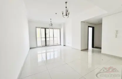 Apartment - 1 Bedroom - 2 Bathrooms for rent in Muwaileh 29 Building - Muwaileh - Sharjah