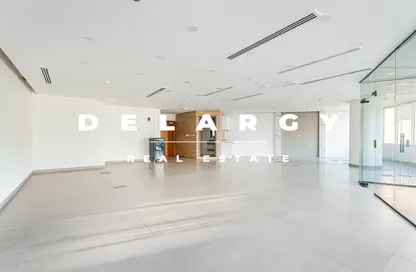 Office Space - Studio for rent in Damac Executive Heights - Barsha Heights (Tecom) - Dubai
