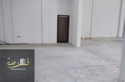 مستودع - استوديو - 1 حمام للايجار في أم الثعوب - أم القيوين