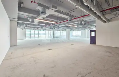 Office Space - Studio for rent in Emaar Business Park Building 3 - Emaar Business Park - Sheikh Zayed Road - Dubai