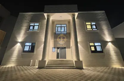 Apartment - 2 Bedrooms - 2 Bathrooms for rent in Mohamed Bin Zayed City - Abu Dhabi