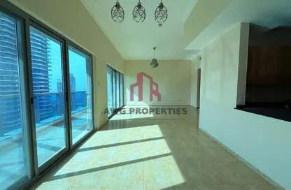 شقة - 2 غرف نوم - 3 حمامات للايجار في برج الزمرد - دبي مارينا - دبي