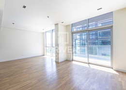 Spacious | Rooftop Pool | Community View