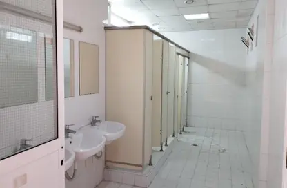 سكن عمال - استوديو - 8 حمامات للايجار في جبل على الصناعية 3 - جبل علي الصناعية - جبل علي - دبي