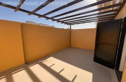 شقة - 2 غرف نوم - 3 حمامات للايجار في 3 المويهات - المويهات - عجمان