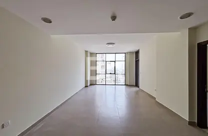 شقة - غرفة نوم - 2 حمامات للايجار في برج دبي وارف 2 - ميناء دبي - الجداف - دبي
