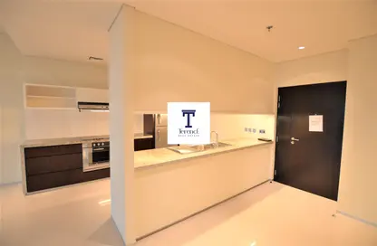 شقة - غرفة نوم - 2 حمامات للايجار في برج بارك - شارع الشيخ زايد - دبي