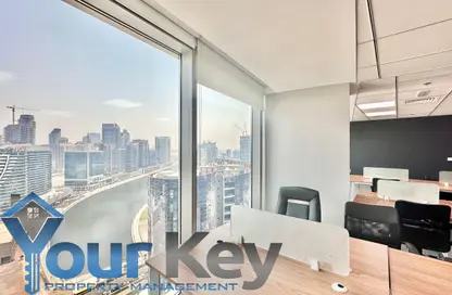 Office Space - Studio - 1 Bathroom for rent in The Binary Tower - Business Bay - Dubai