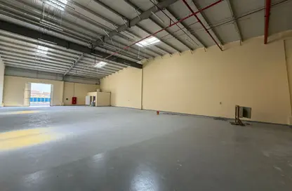 Warehouse - Studio - 1 Bathroom for rent in Al Sajaa S - Al Sajaa - Sharjah