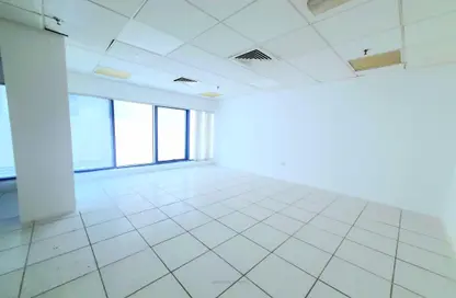 Office Space - Studio - 1 Bathroom for rent in Al Majaz - Sharjah