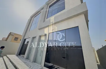 Villa - 4 Bedrooms - 6 Bathrooms for sale in Al Yasmeen 1 - Al Yasmeen - Ajman