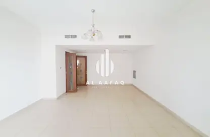 شقة - 2 غرف نوم - 2 حمامات للايجار في برج ريفيرا - المجاز 3 - المجاز - الشارقة شقة - 2 غرف نوم - 2 حمامات للايجار في برج ريفيرا - المجاز 3 - المجاز - الشارقة