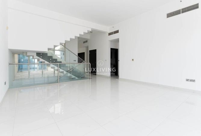 16030043 - Property Image 3