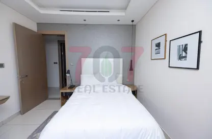 شقة - غرفة نوم - 2 حمامات للايجار في داماك تاورز من باراماونت - الخليج التجاري - دبي