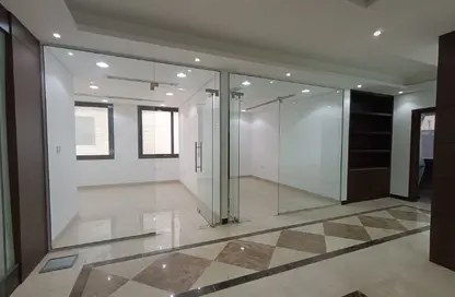 Office Space - Studio - 2 Bathrooms for rent in Al Quoz Industrial Area 4 - Al Quoz Industrial Area - Al Quoz - Dubai