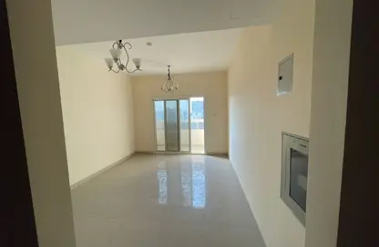 Apartment - 2 Bedrooms - 2 Bathrooms for rent in Abu shagara Building 2 - Budaniq - Al Qasimia - Sharjah Apartment - 2 Bedrooms - 2 Bathrooms for rent in Abu shagara Building 2 - Budaniq - Al Qasimia - Sharjah