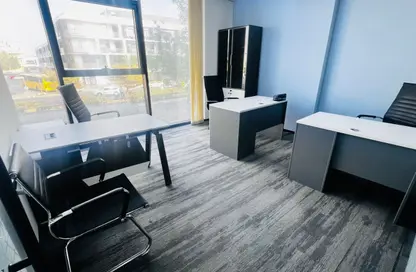 Business Centre - Studio - 4 Bathrooms for rent in Al Muteena - Deira - Dubai