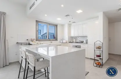 Apartment - 3 Bedrooms - 3 Bathrooms for sale in Zahra Apartments 2B - Zahra Apartments - Town Square - Dubai