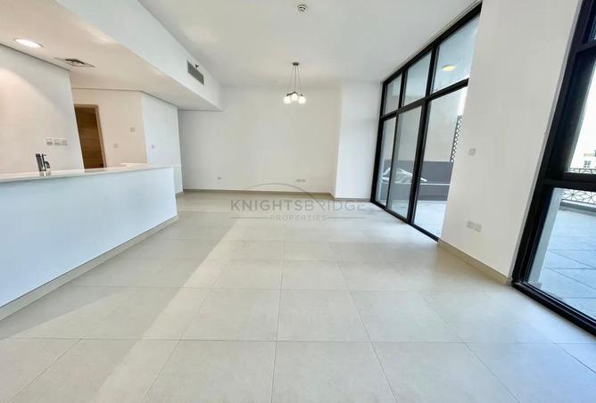 15222009 - Property Main Image