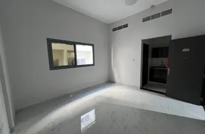Apartment - Studio - 1 Bathroom for rent in Al Jurf 3 - Al Jurf - Ajman Downtown - Ajman