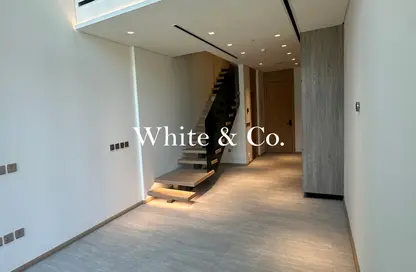 دوبلكس - غرفة نوم - 2 حمامات للبيع في التوقيع - الضاحية 10 - قرية الجميرا سركل - دبي