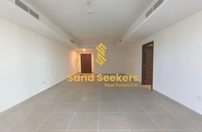 Apartment - 4 Bedrooms - 6 Bathrooms for rent in Corniche Road - Abu Dhabi