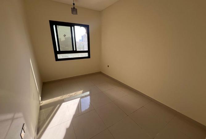 15893721 - صورة العقار 3