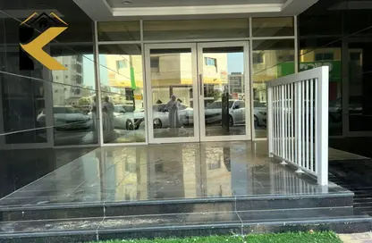 عمارة بالكامل - 2 غرف نوم - 3 حمامات للبيع في الجرف 3 - الجرف - عجمان وسط المدينة - عجمان