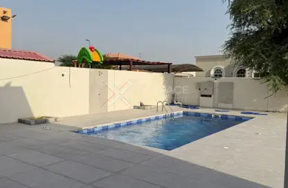 فيلا - 4 غرف نوم - 6 حمامات للايجار في الخوانيج 2 - الخوانيج - دبي