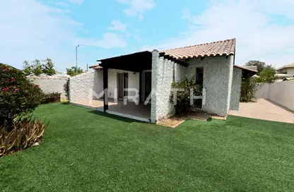 Villa - 3 Bedrooms - 3 Bathrooms for rent in Umm Suqeim 1 Villas - Umm Suqeim 1 - Umm Suqeim - Dubai
