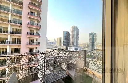 شقة - غرفة نوم - 2 حمامات للبيع في طراز أوروبي - مساكن القناه المائية - مدينة دبي الرياضية - دبي