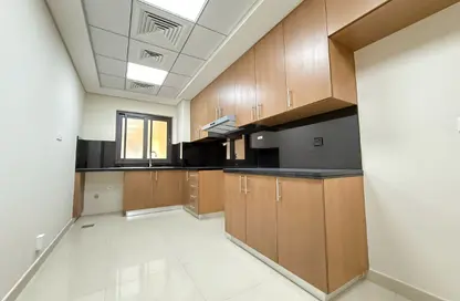 Villa - 3 Bedrooms - 5 Bathrooms for rent in District 12 - Jumeirah Village Circle - Dubai