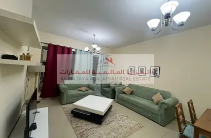 شقة - غرفة نوم - 2 حمامات للايجار في برج منازل 2 - شارع التعاون - التعاون - الشارقة