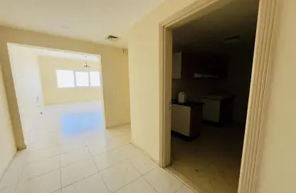 Apartment - 1 Bedroom - 1 Bathroom for rent in Manazil Tower 2 - Al Taawun Street - Al Taawun - Sharjah
