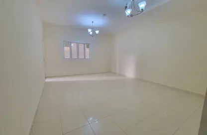 شقة - غرفة نوم - 2 حمامات للايجار في بناية مويليح 3 - مويلح - الشارقة شقة - غرفة نوم - 2 حمامات للايجار في بناية مويليح 3 - مويلح - الشارقة