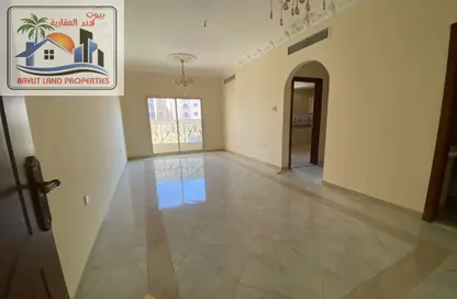 شقة - غرفة نوم - 2 حمامات للايجار في الجرف 2 - الجرف - عجمان وسط المدينة - عجمان